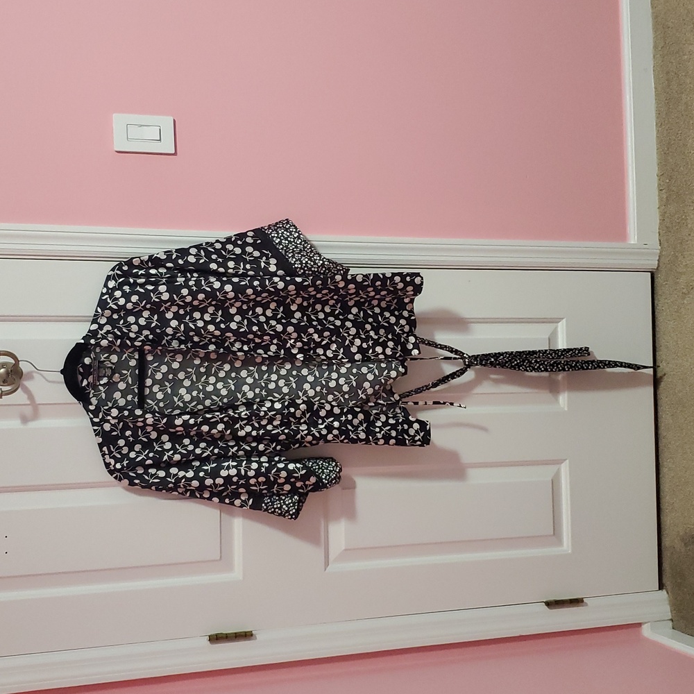 Victoria's Secret Black And White Cherries Robe